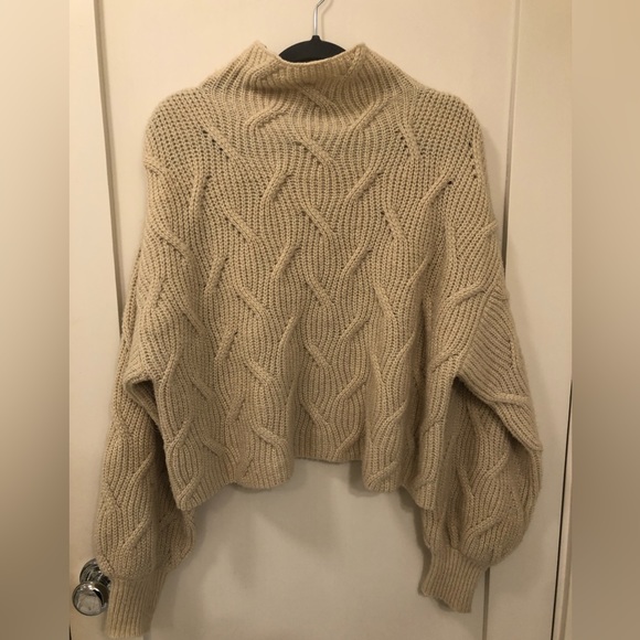 Vici Slouchy Sweater - Picture 8 of 9